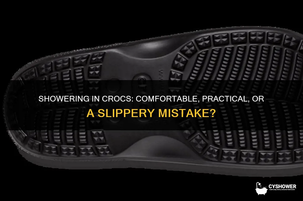 can i shower in crocs