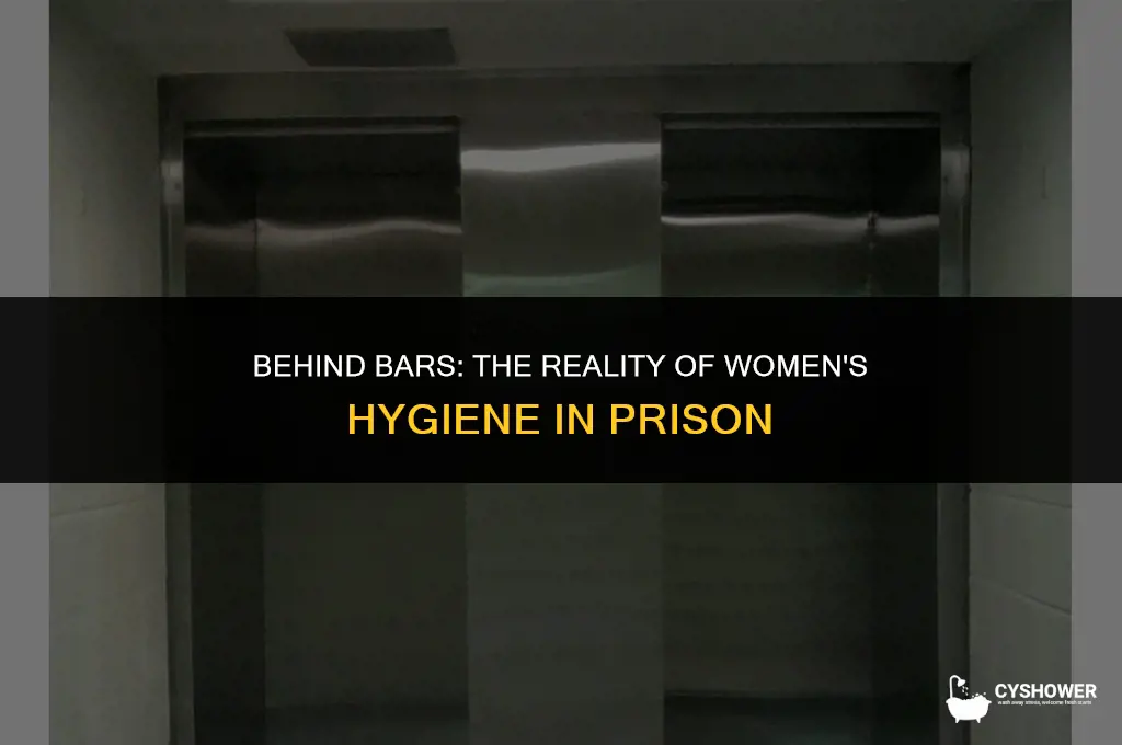 how do women shower in prison