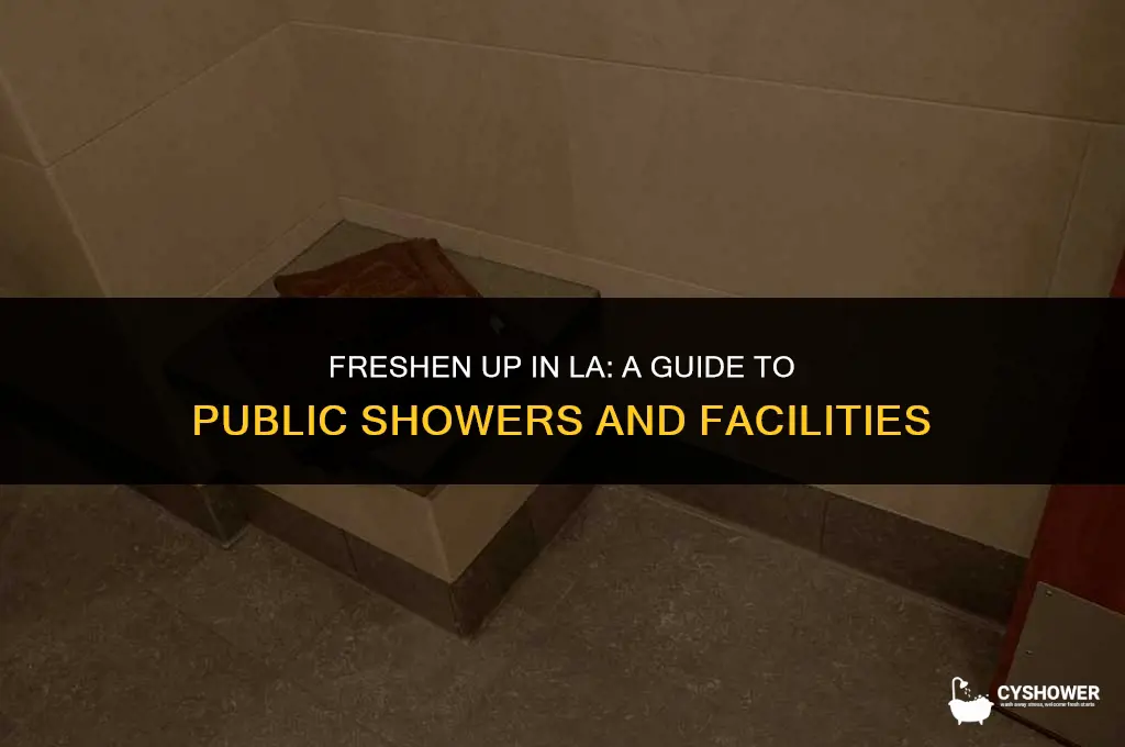 where can i shower in la