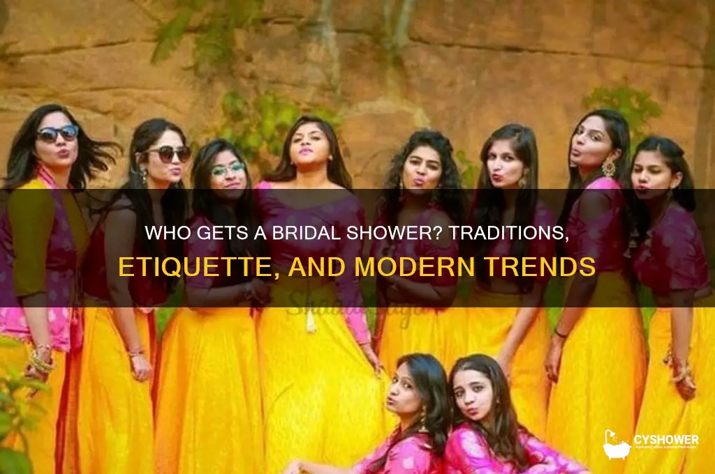 who gets a bridal shower