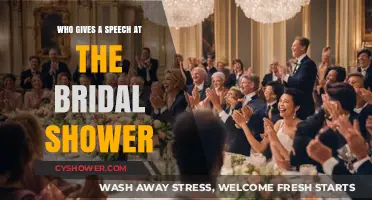 Bridal Shower Speeches: Who Takes the Mic and When?