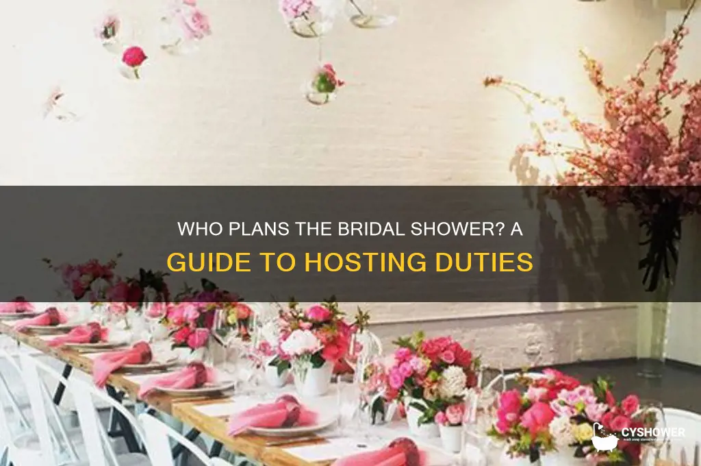 who plans a bridal shower